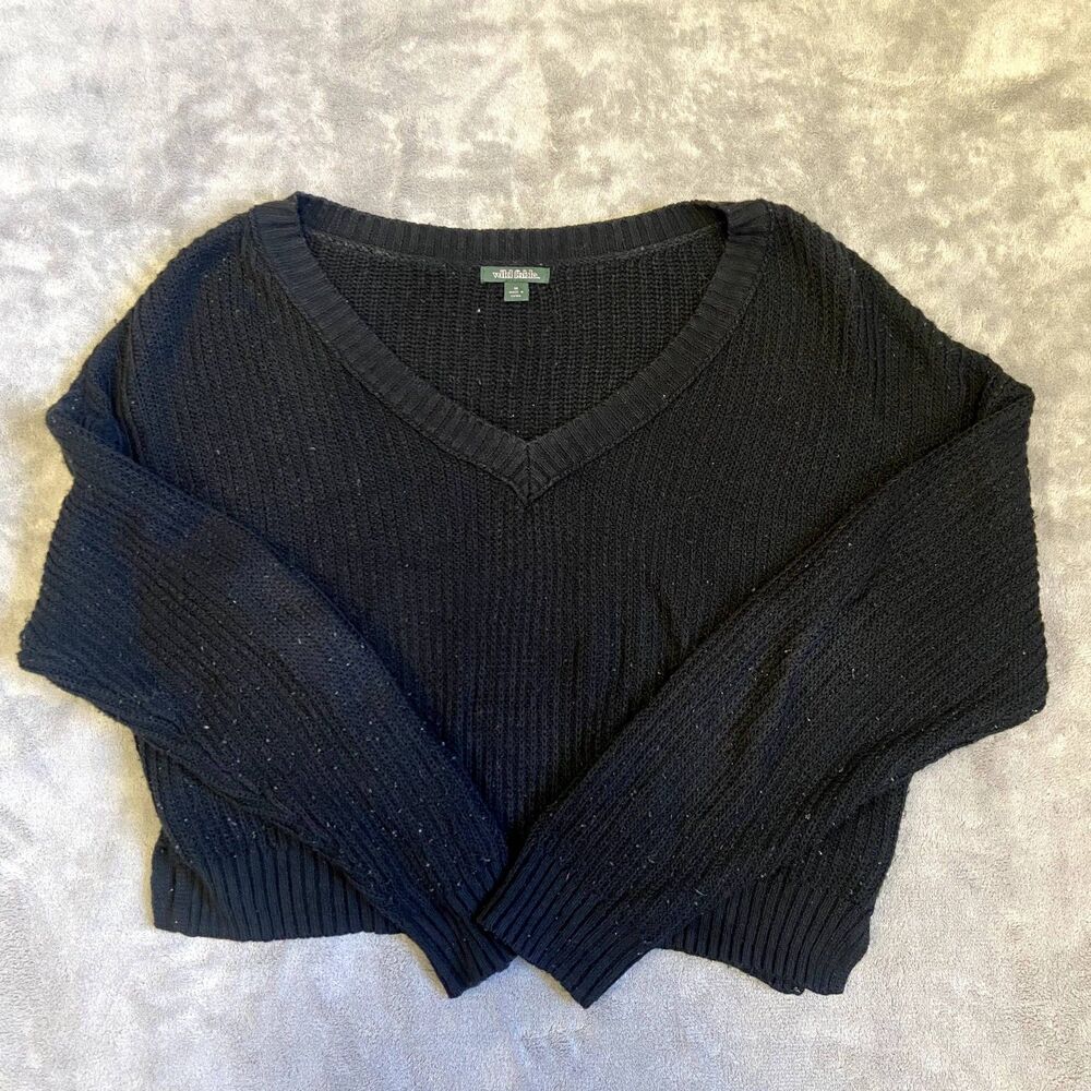 Wild Fable Black Cropped Sweater